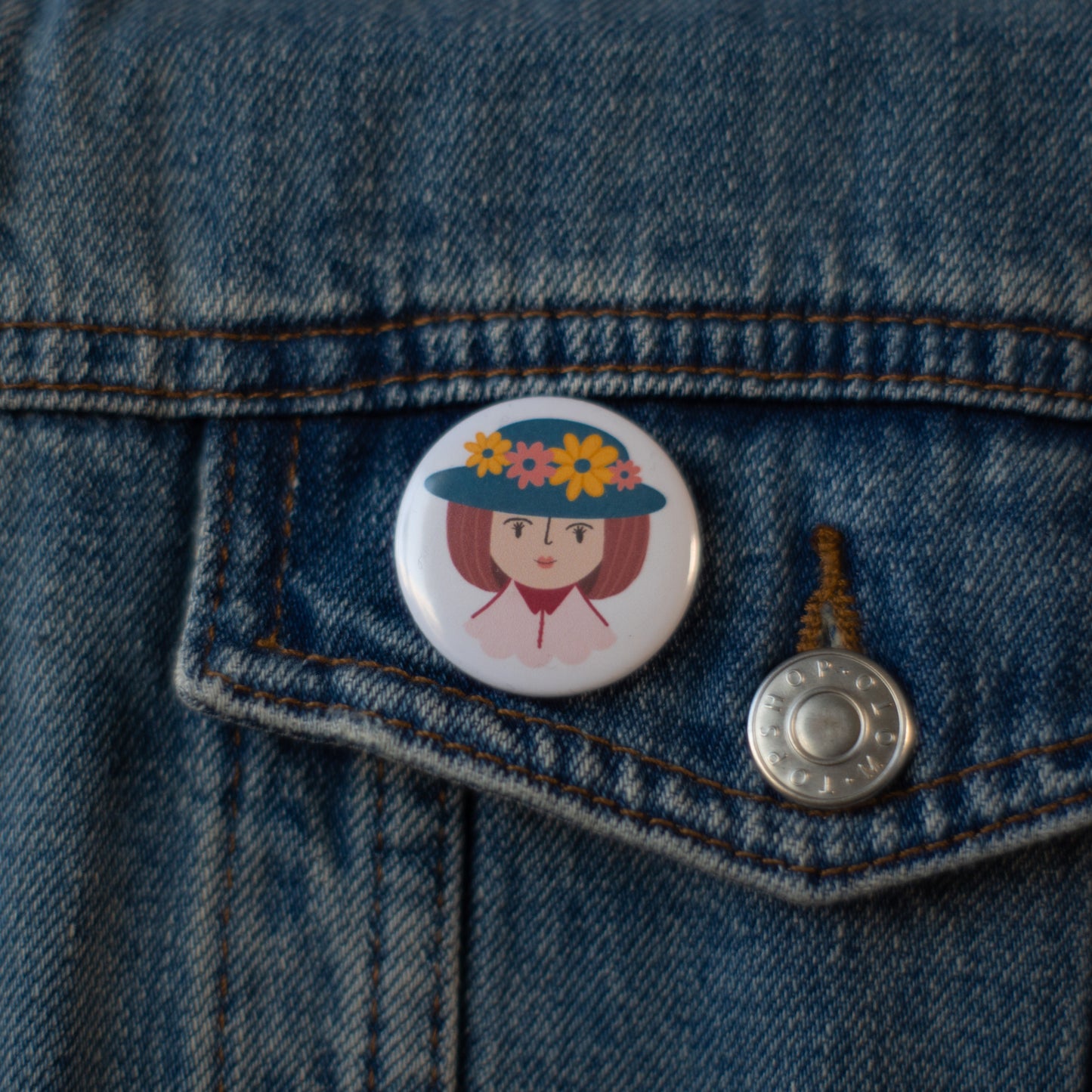 Magnet/Badge | Ms Daisy