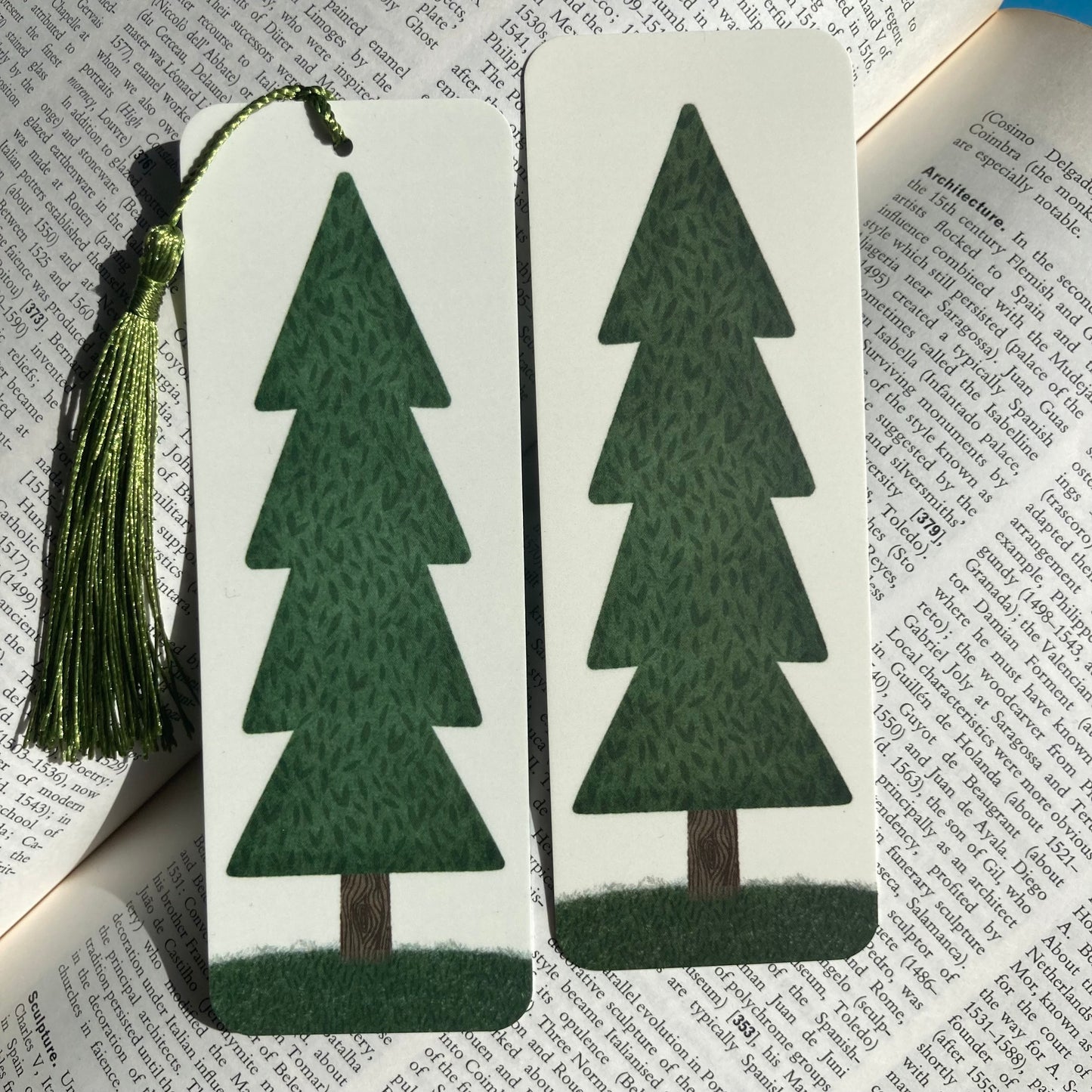 Bookmark | Pine tree